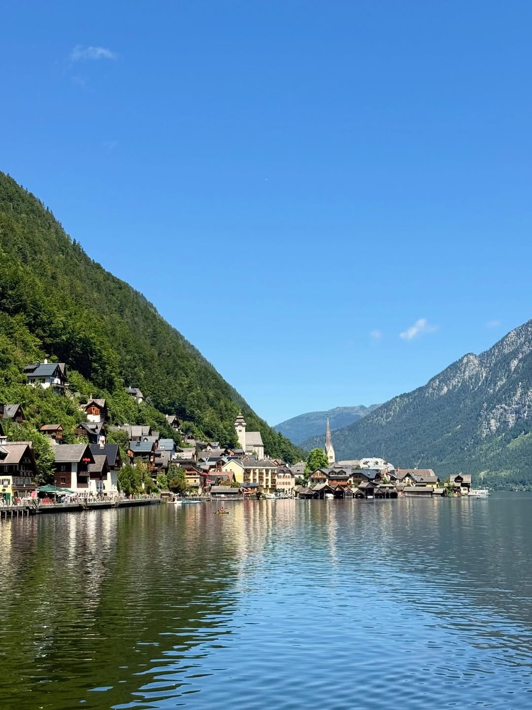 엽서 속에 사는 듯한 삶 🇦🇹🕊️ image 1