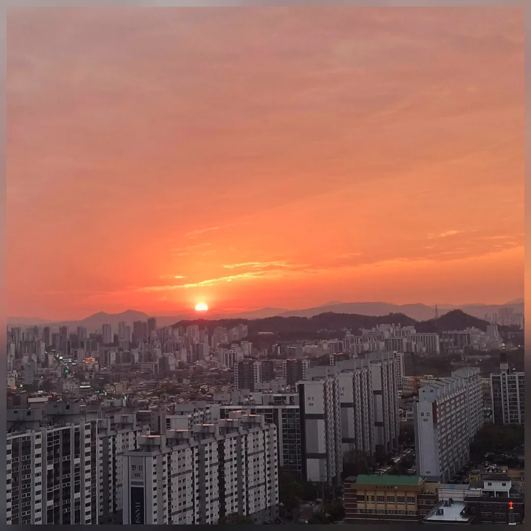 노을맛집 🌻🏠☀️ image 1