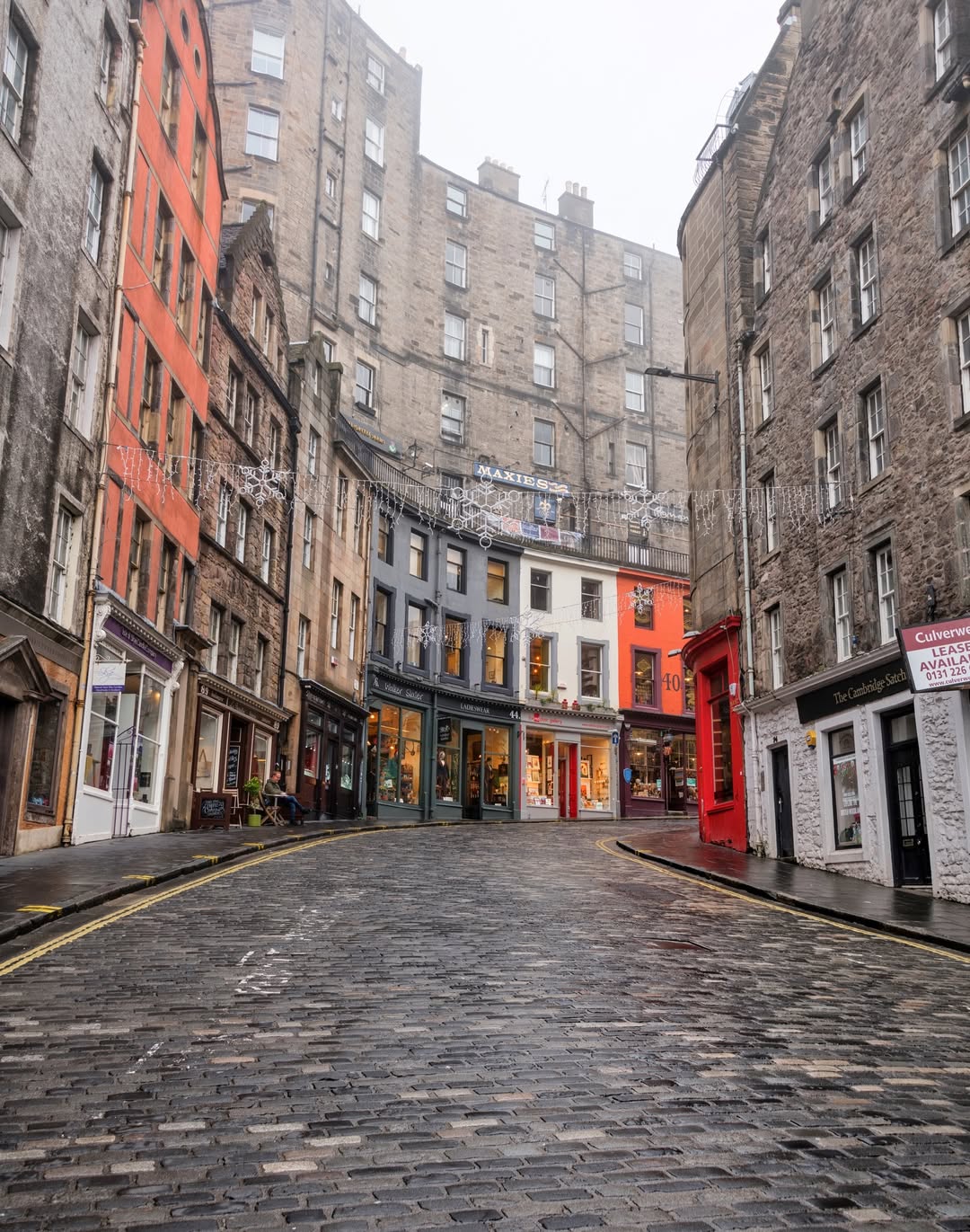 에든버러, 느린 영화처럼 흐르는 안개와 돌의 도시 image 2