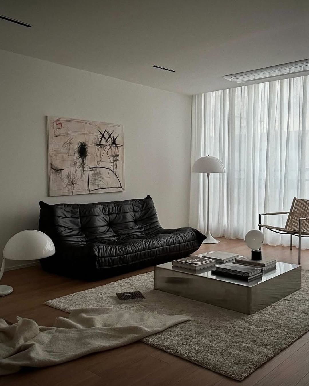 소파가 주는 아늑함이란 ✨ image 5