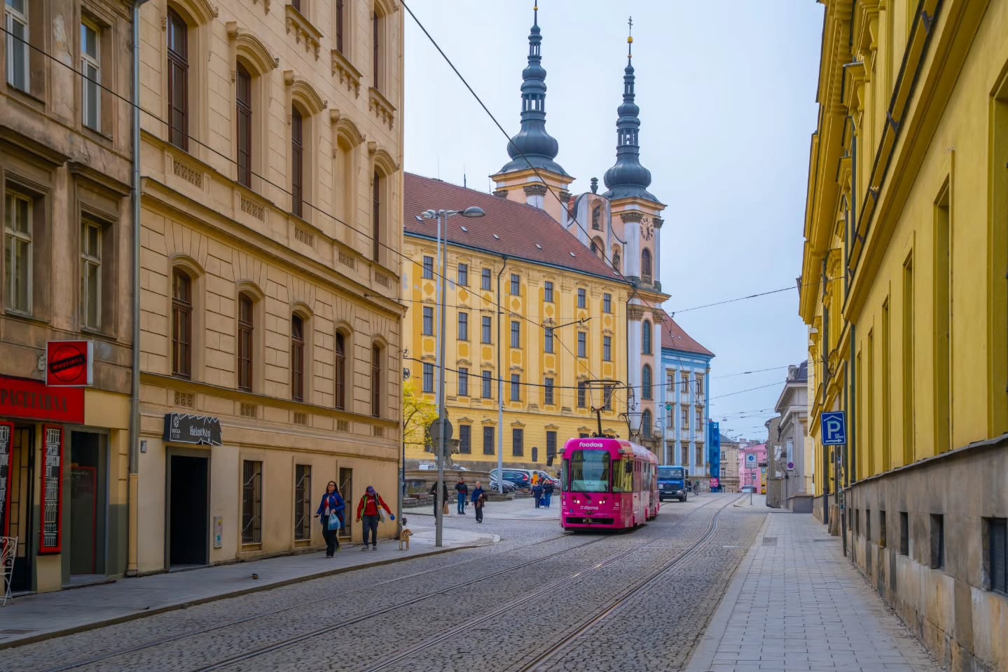 체코 남모라아. image 2