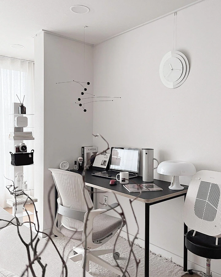 빛과 그림자가 어우러진 미니멀리즘 하우스 - 5